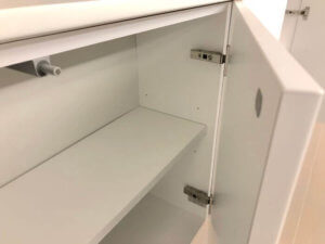 Panasonicキッチン収納扉開閉の様子