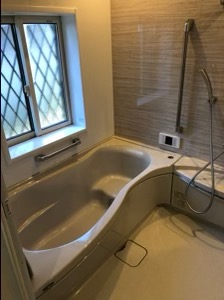 入居前のお風呂の写真