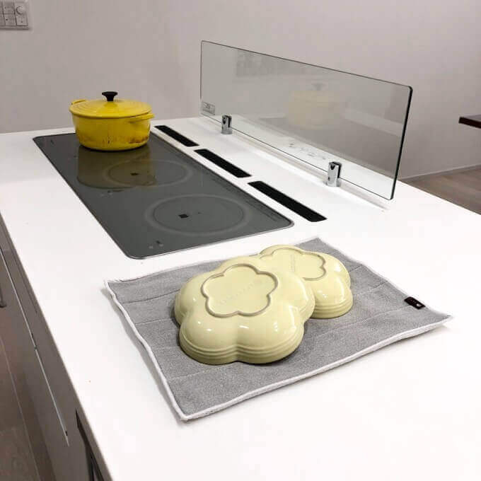 Plys-base水切りマットは食洗機不可の食器の乾燥に