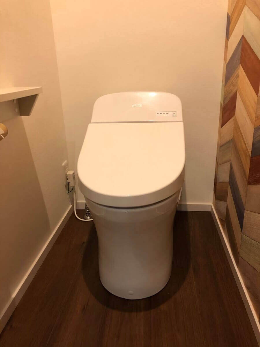 住友林業の平屋グランドライフWEB内覧会写真トイレ